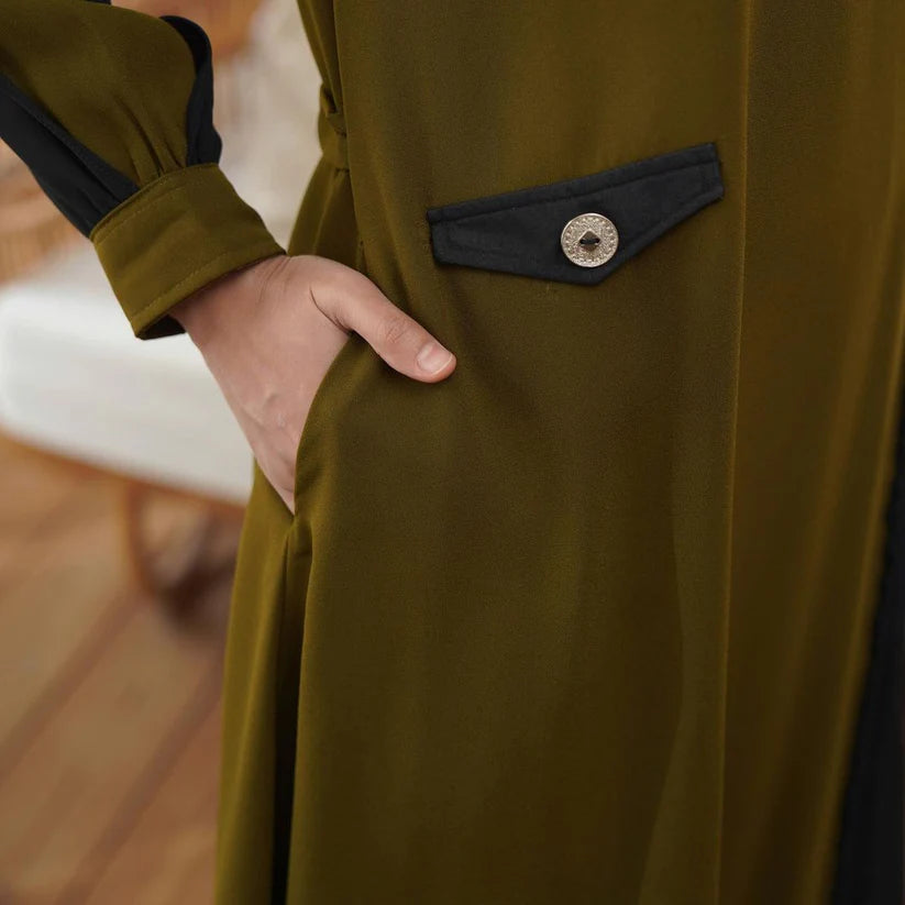 Desert Bloom Abaya | Sophisticated Style